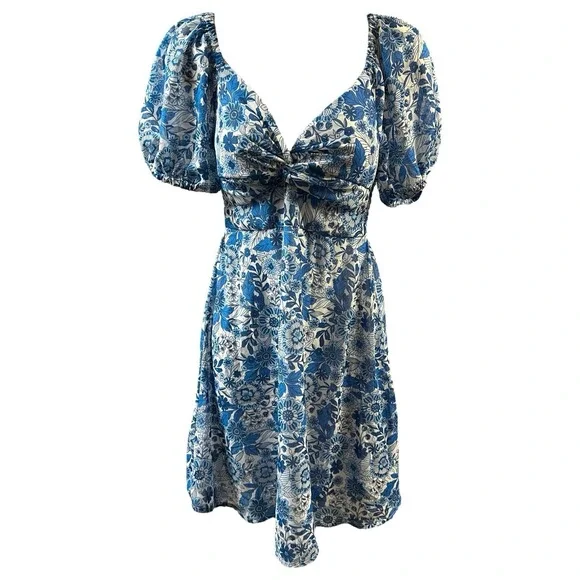 Sincerely Jules Dress Blue White Floral Puff Sleeve Twist Front Cottagecore  Chic